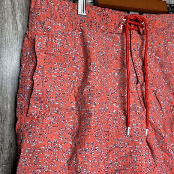 Rodd And Gunn Swim Trunks Mesh Lined Red Color Pockets 6" inseam Size L - Picture 4 of 9